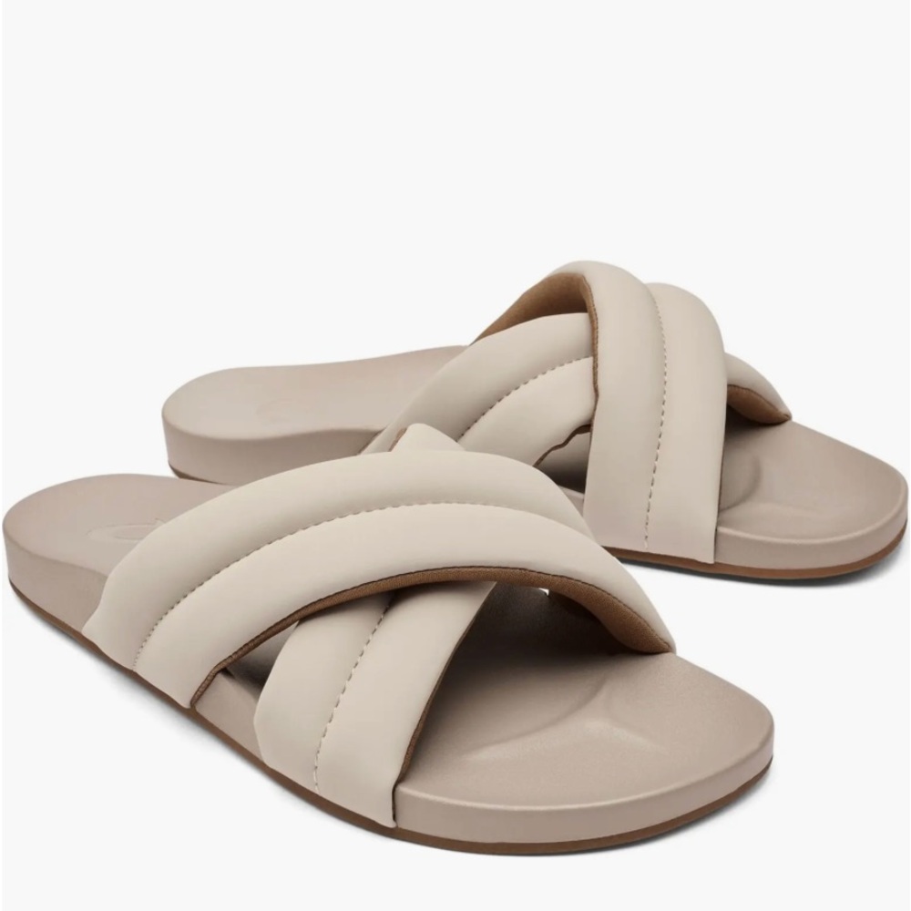 OluKai Water Resistant Slide Sandal, size 9, in “Cloudy”